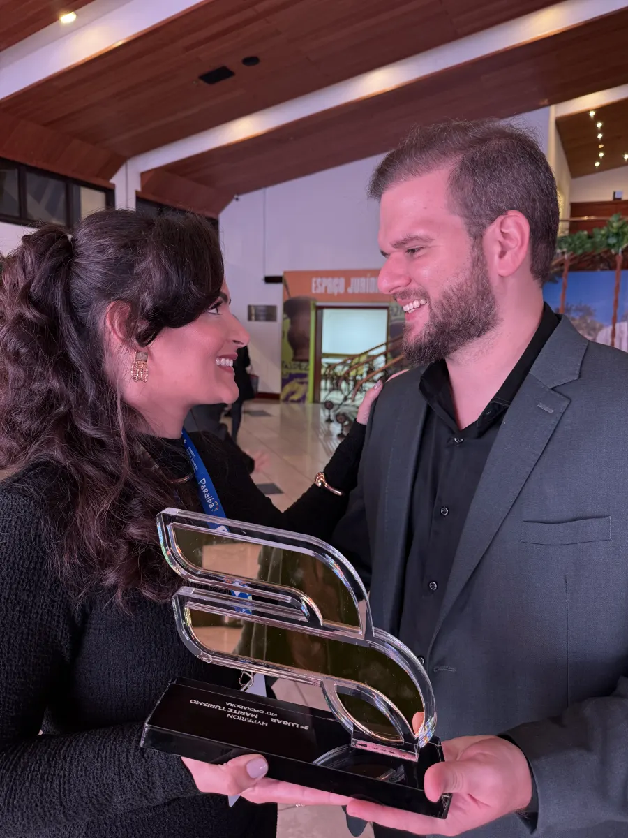 Troféu Hyperion conquistado pela Maritê Turismo